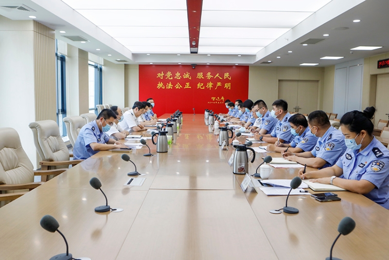 市局召开庆“八一”退役军人代表座谈会