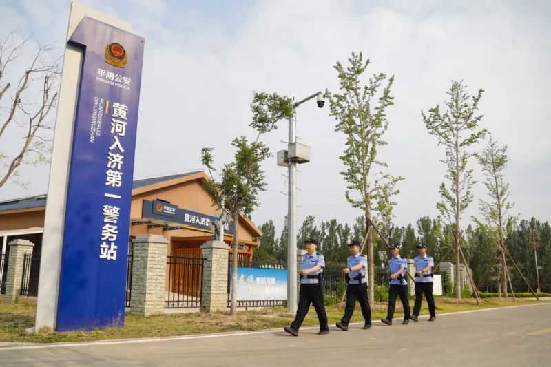 济南公安以“党建红”引领“警务蓝”、护航“生态绿”